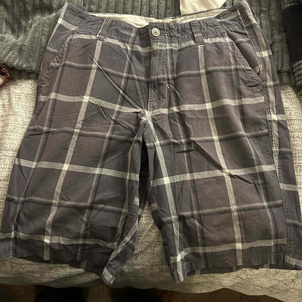 Men’s casual shorts
